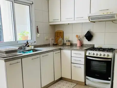Departamento 3 ambientes con 2 baños