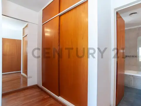 Departamento en Venta de 4 dormitorios