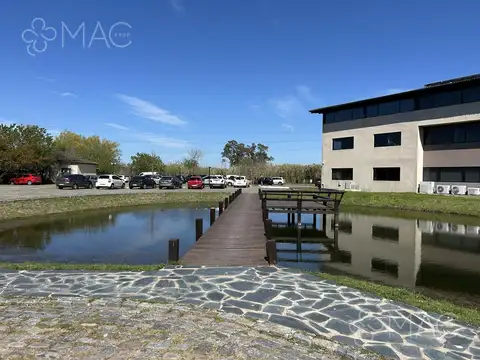 Oficina en alquiler Riviera Park vista al lago )