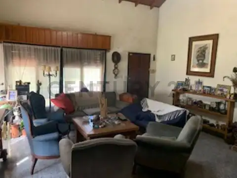 Casa 4 amb. Tortuguitas. APTA CREDITO