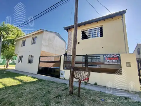 Depto Tipo Casa en Venta de 3 ambientes