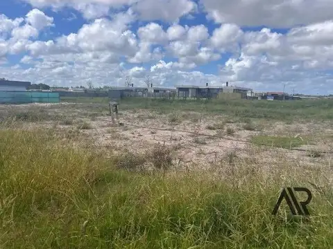 Venta terreno Barrio Privado La Juana