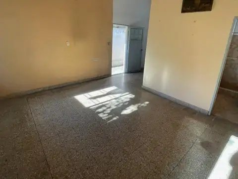 Casa en Venta en Temperley, USD 85.000