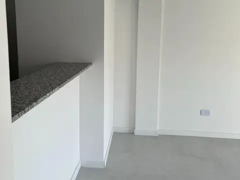 Nother 1128 , Piso 2