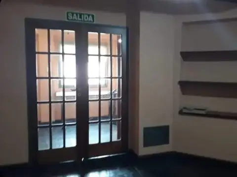 Casa en Alquiler en Villa Adelina, $ 900.000
