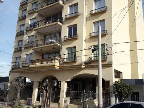 Angel Delia 2000, Piso SUBS