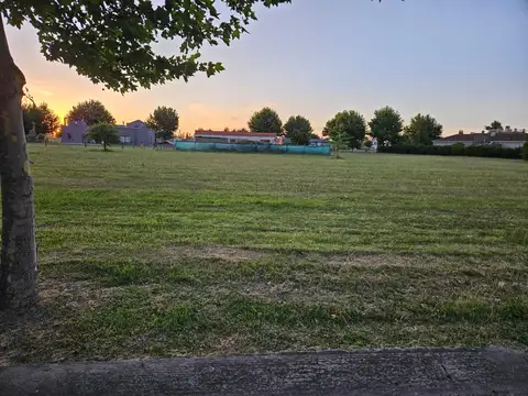 Terreno en Venta en Area 60, USD 24.000