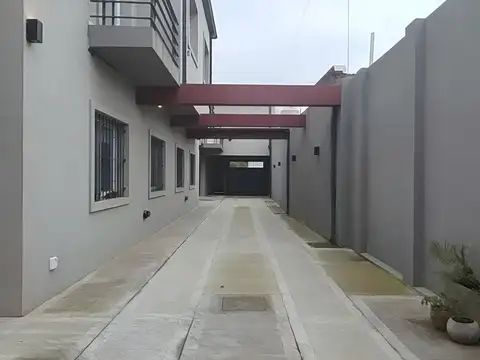 Depto Tipo Casa en Venta en Luján, USD 64.000