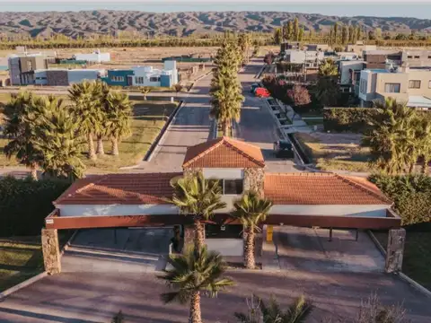 Terreno en venta en Barrio Privado Carrascal Lunlunta Mendoza