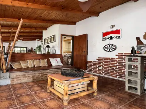 Depto.tipo casa de 8 ambientes en Venta en Caballito