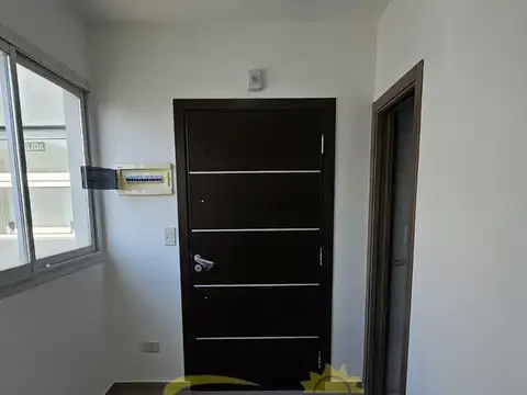 Venta Departamento 3 Amb. en Ramos Mejía -  A Estrenar  C/Balcón al Frente