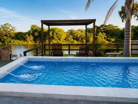 VENTA DE CASA EN EL HELVECIA