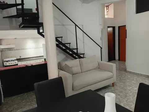 Depto Tipo Casa en Venta de 6 dormitorios