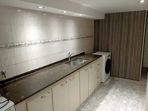 Depto Tipo Casa en Venta 22 años