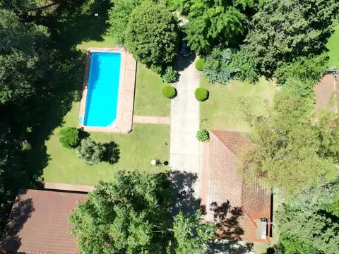 Casa en Venta en Barrio La Unión, Ezeiza 6 ambientes Lote 2400 m2