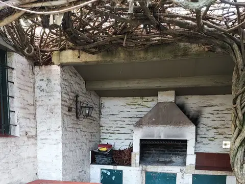 Casa en Venta en Villa Elisa, USD 105.000