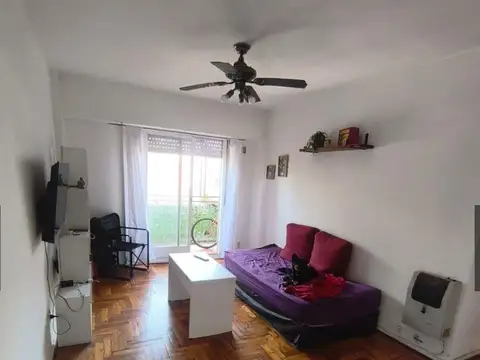 VENTE DE DEPTO. DE 3 AMBIENTES CON BCON. CORRIDO Y LAVADERO INDEPENDIENTE EN MONTE CASTRO