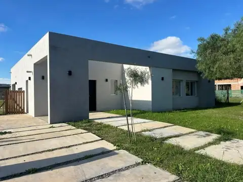 Casa  en Venta en San Sebastian, Escobar, G.B.A. Zona Norte