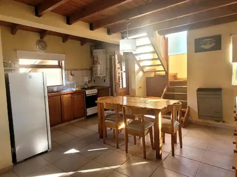 Depto Tipo Casa en Alquiler de 3 ambientes