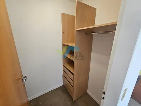 Departamento en Alquiler con 1 cocheras