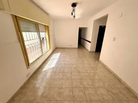 Depto Tipo Casa en Venta en El Palomar, USD 86.500