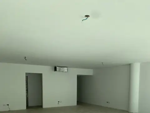 Marcelo T De Alvear 900