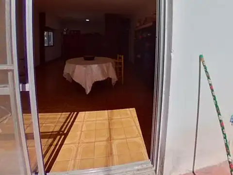 Depto Tipo Casa en Venta en Bernal, USD 55.000