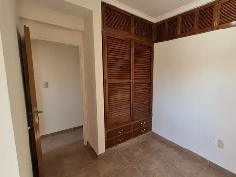 Departamento en Venta de 4 dormitorios