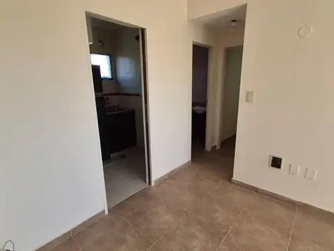 VENTA DEPTO 4 DORMITORIOS, A 100 M DE AV FREYRE 
