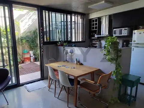 Depto Tipo Casa en Venta de 1 dormitorio