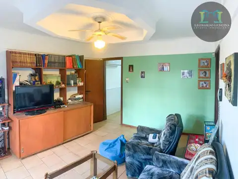 Depto Tipo Casa 4 ambientes con 2 baños