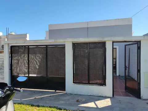 PH en venta - 2 Dormitorios 1 Baño - La Plata