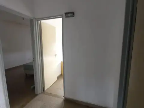 Departamento en Venta en Villa Elvira, USD 60.000