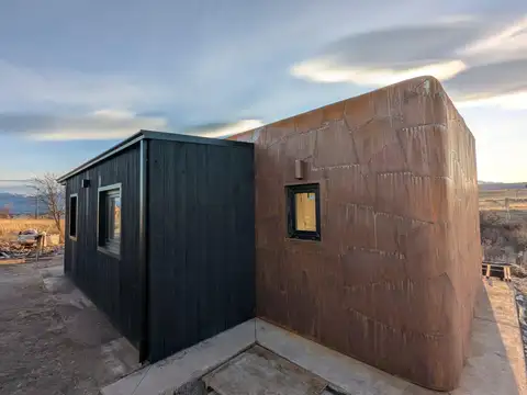 Casa 3 ambientes con 2 baños