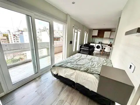 Venta de monoambiente amoblado en Caballito