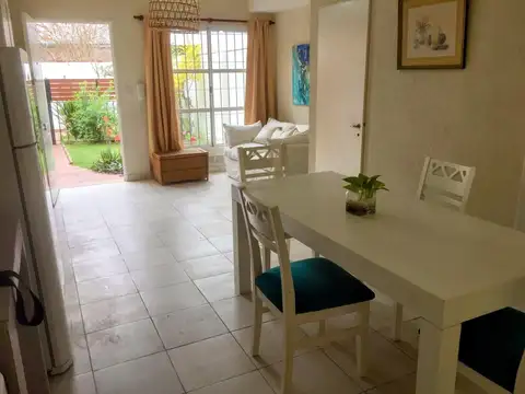 Depto Tipo Casa en Alquiler Temporal de 3 ambientes
