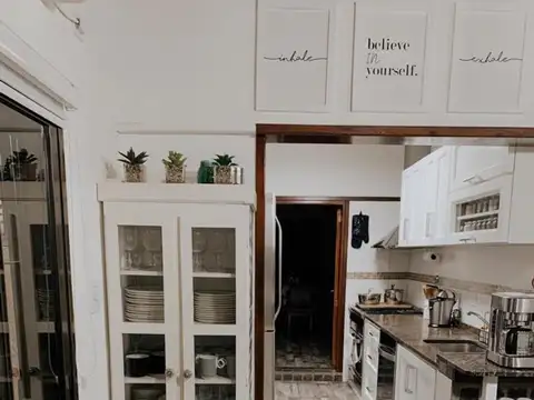 Casa en Venta con 1 cochera