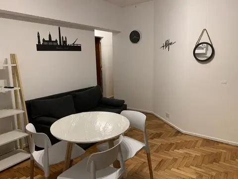 Departamento en Alquiler en Monserrat, $ 1.400.000