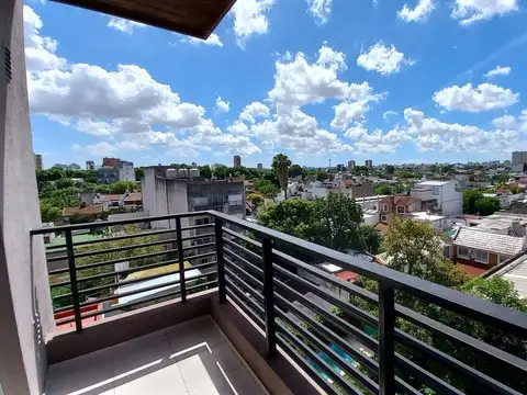 VENTA MONOAMBIENTE MONTE CASTRO EXCTE. /AP CREDITO