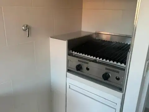 Departamento en Alquiler con 1 cocheras
