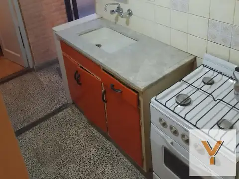 Departamento 3 ambientes con 1 baño