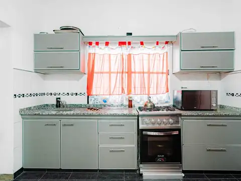 Depto Tipo Casa 3 ambientes con 1 baño