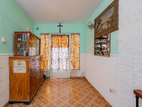 Depto Tipo Casa en Venta en Tapiales, USD 130.000