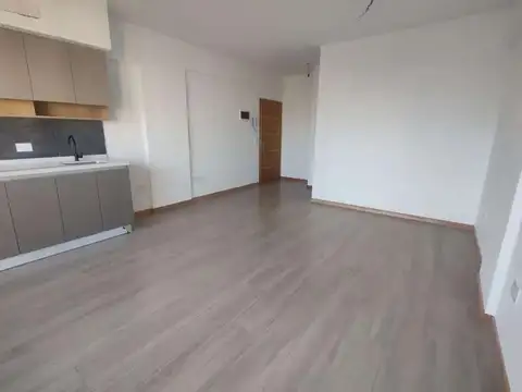 F Bucarelli 2400, Piso 6