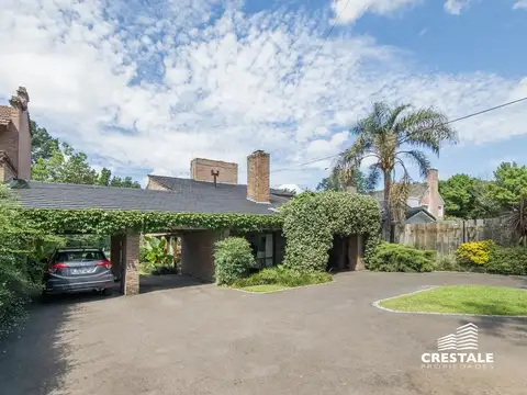 Venta / Permuta - Casa 3 dormitorios. Jardín piscina y quincho - Fisherton, Rosario.