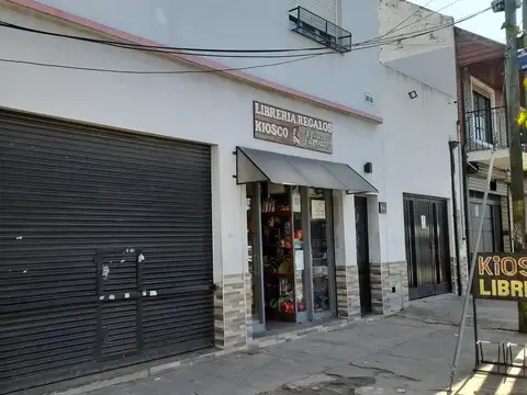 LOCAL EN VENTA Av. Florencio Varela - Ezpeleta