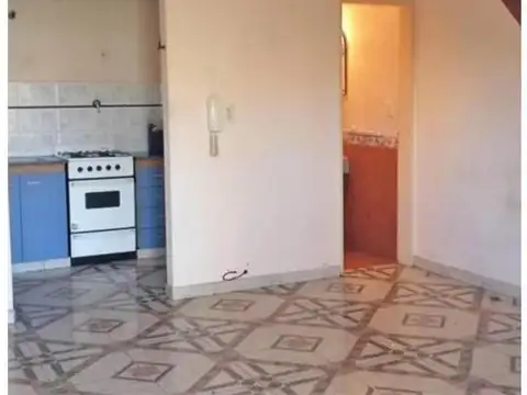 Casa en Venta en Lanús Oeste, USD 120.000