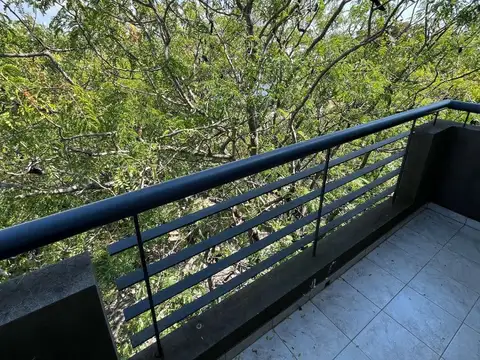 Calle 118 1600, Piso 4