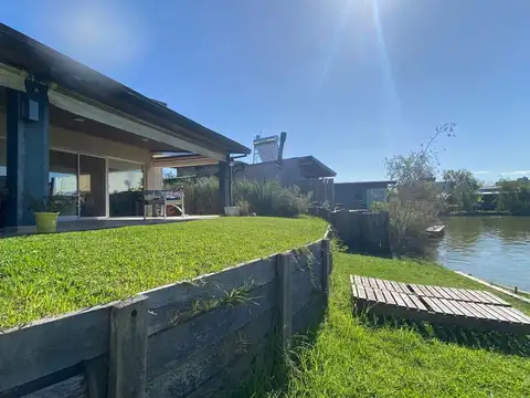 Casa en Venta al Oeste