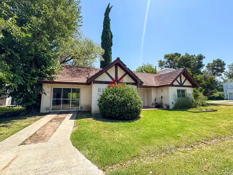 La Martinica Pilar 100